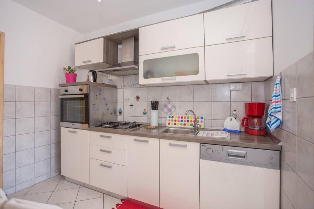 Apartment Nebo 포레치 외부 사진