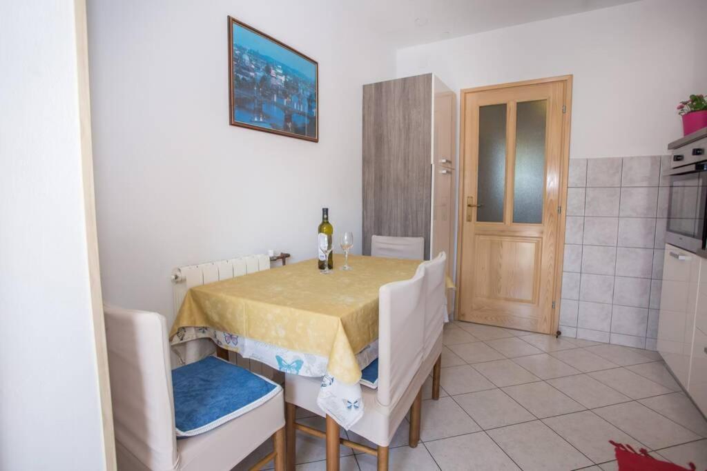 Apartment Nebo 포레치 외부 사진